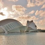 Exploration culinaire à Bordeaux : Dégustation des spécialités locales et des desserts